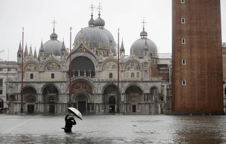 Inundaciones en Venecia se acercan al récord de 1966
