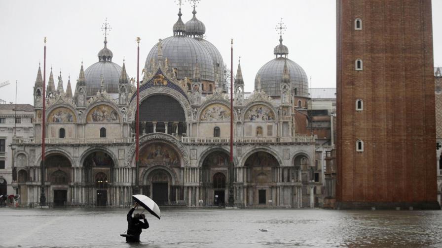 Inundaciones en Venecia se acercan al récord de 1966 Inundaciones en Venecia se acercan al récord de 1966