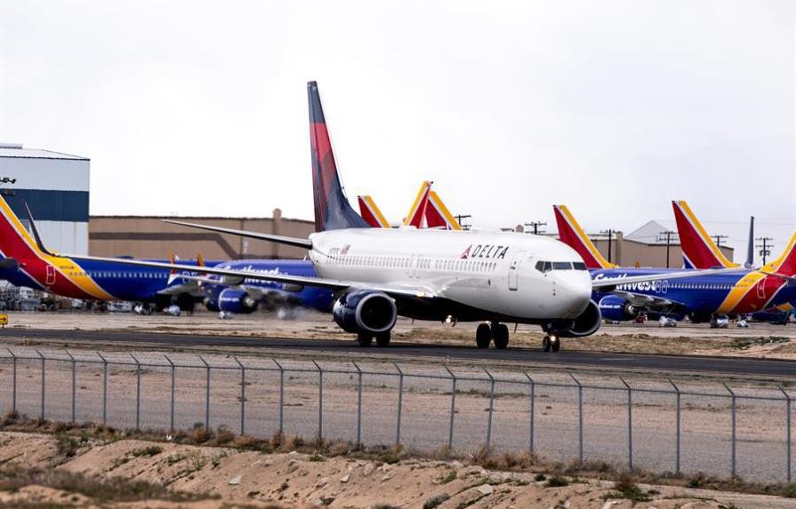 Delta, United y JetBlue solicitarán préstamos federales por el COVID-19