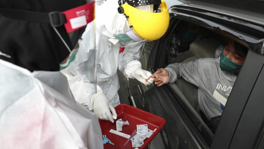 Epidemia se agrava en Indonesia antes de festivo islámico