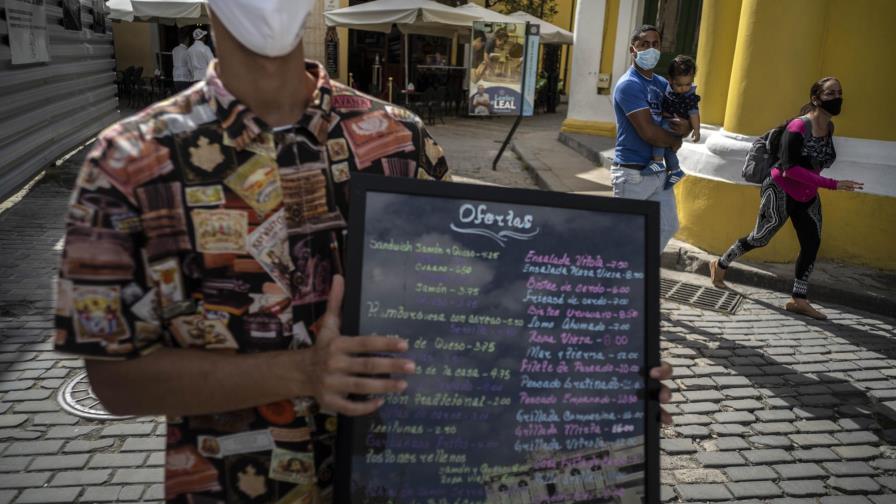 PIB en Cuba cae 11% en 2020: COVID, sanciones y poco turismo