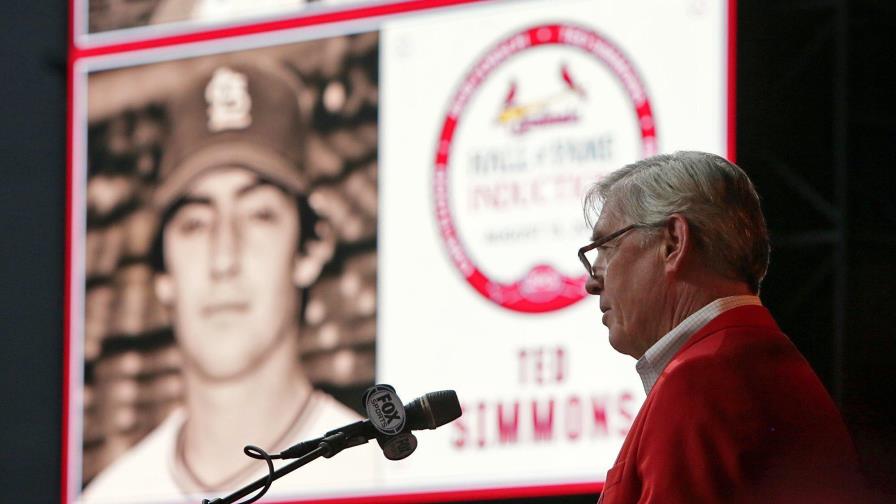 Marvin Miller y Ted Simmons van al Salón de la Fama Marvin Miller y Ted Simmons van al Salón de la Fama