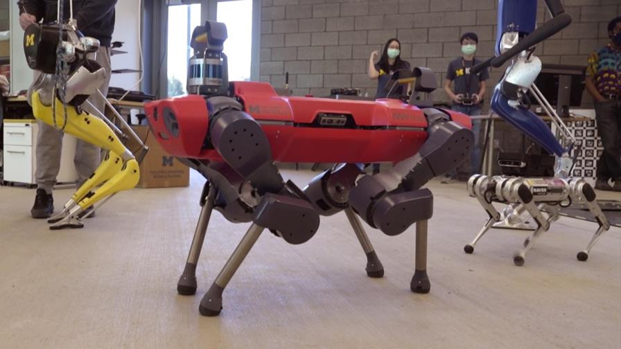 Ford, Universidad de Michigan inauguran edificio de robótica