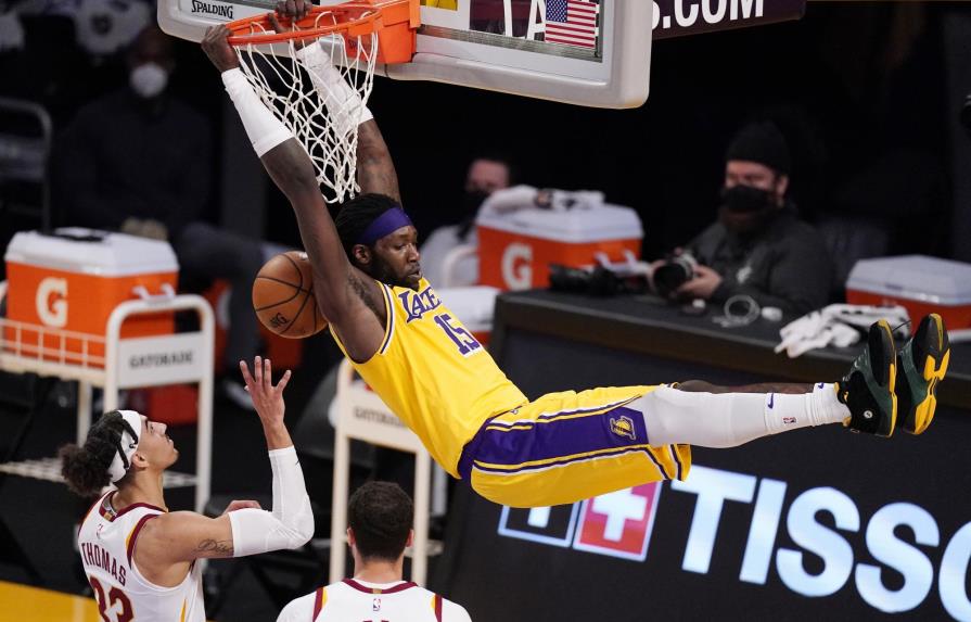 Harrell ayuda a Lakers a romper mala racha, ante Cavaliers