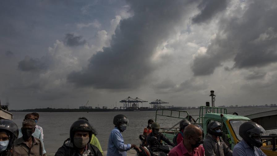 India: 28 muertos por lluvias, inundaciones y aludes