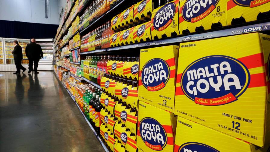 Latinos en contra de la marca Goya luego que su CEO elogiara a Trump