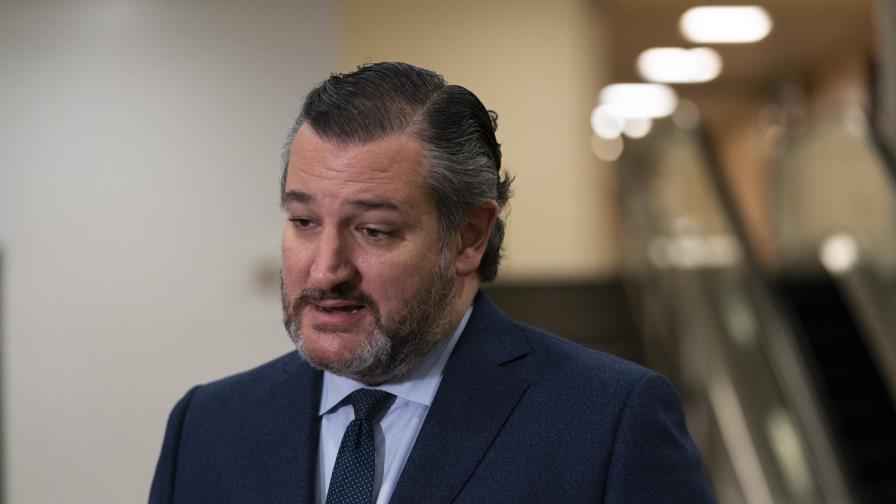 Senador Cruz vacaciona en México mientras Texas sufre nevada