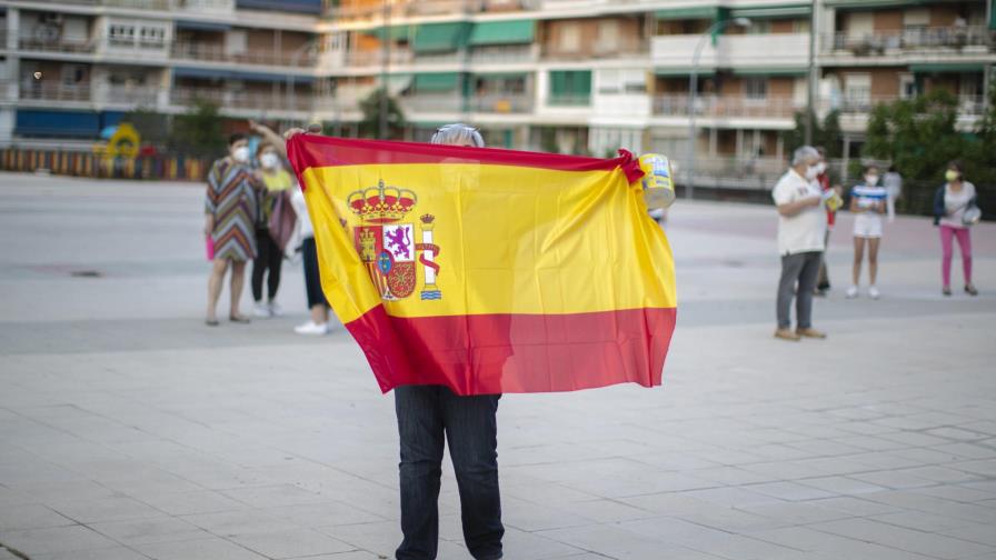 España: autorizan a Liga española a reanudar torneo en junio