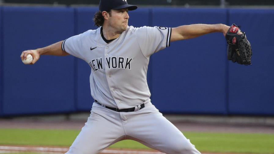 Yanquis vencen a Azulejos de la mano de Sánchez y Cole