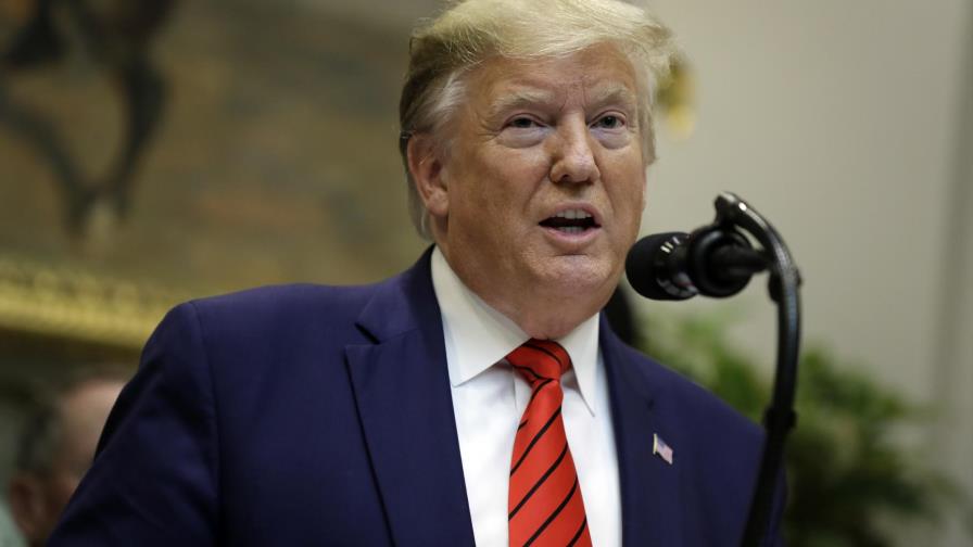 Ligera mayoría apoya el proceso de juicio político a Trump