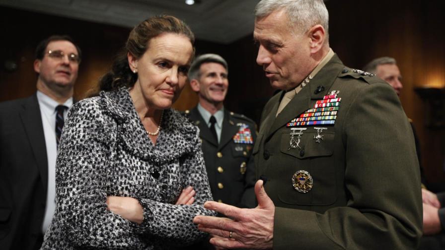 Biden designaría primera mujer secretaria de Defensa