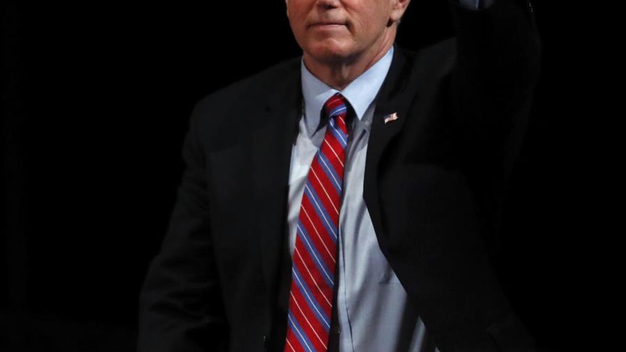 Pence se aísla el fin de semana tras contagio de asesora