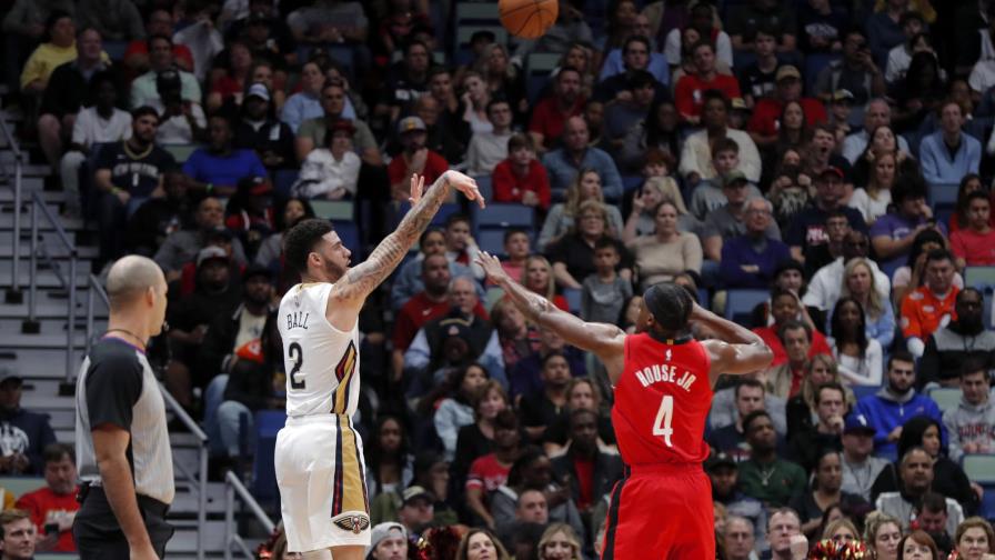 Pelicans vencen a Rockets con siete triples que atinó Lonzo Ball Pelicans vencen a Rockets con siete triples que atinó Lonzo Ball