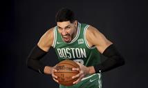De la NBA a la WNBA: Enes Kanter Freedom firma su declaraci&oacute;n oficial para jugar entre mujeres