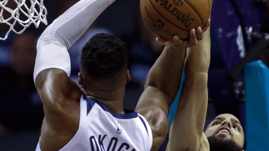 Towns anota 37 puntos y Timberwolves ganan 121-99 a Hornets Towns anota 37 puntos y Timberwolves ganan 121-99 a Hornets