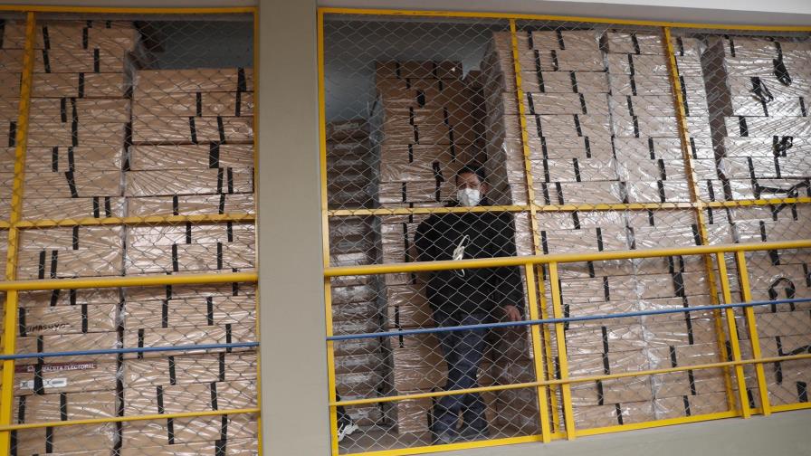 Bolivia: observadores piden respetar resultados electorales