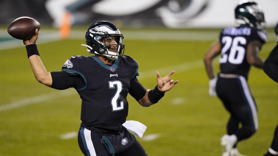 Jalen Hurts guía a Eagles a sorprender 24-21 a Saints Jalen Hurts guía a Eagles a sorprender 24-21 a Saints