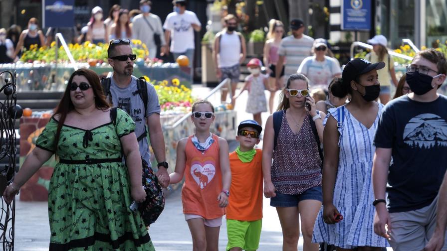 Adiós al COVID: California retira mayoría de restricciones