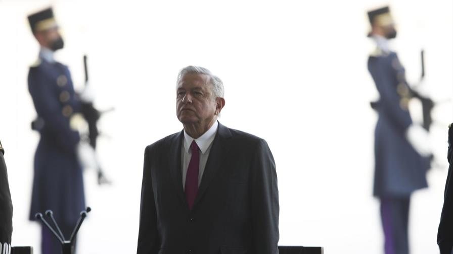 Presidente de México critica auditorías a sus proyectos