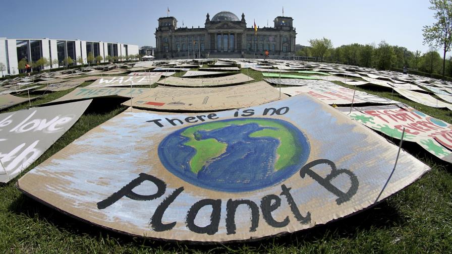 Gobernantes aplauden regreso de EEUU a acuerdo climático