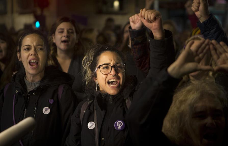 España: Miles protestan por fallo sobre violación en grupo