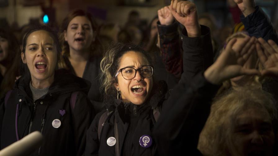 España: Miles protestan por fallo sobre violación en grupo