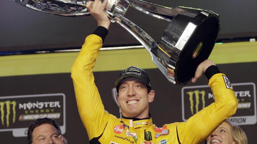 Kyle Busch se corona por 2da vez en la NASCAR