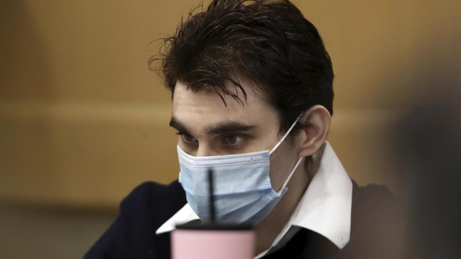 Se retrasa juicio a acusado de matanza en Florida