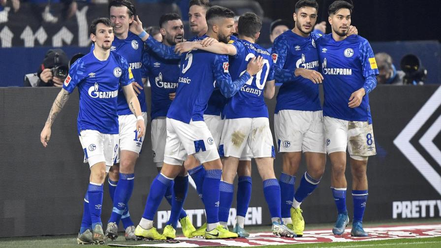 Schalke sorprende al Gladbach al reanudarse la Bundesliga