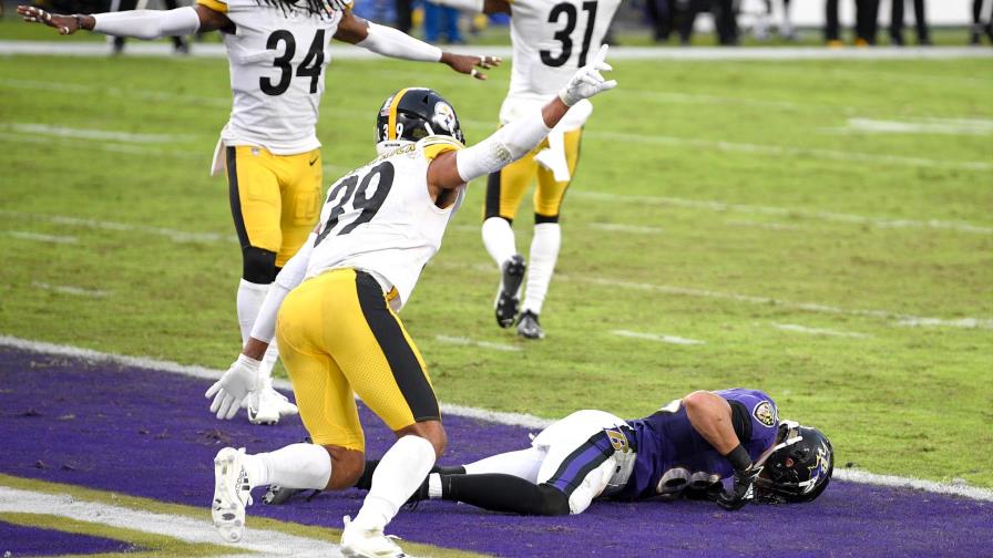 Steelers conservan marca invicta sin dar su mejor juego