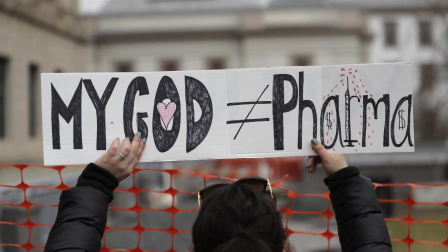 Más gente en EEUU alega razones religiosas para no vacunarse