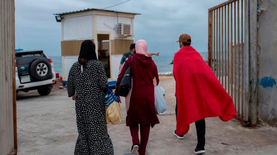 España devuelve a Marruecos 6.000 inmigrantes llegados a Ceuta