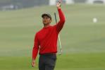 Tiger Woods, conmovido por los gestos de apoyo de sus compañeros de golf