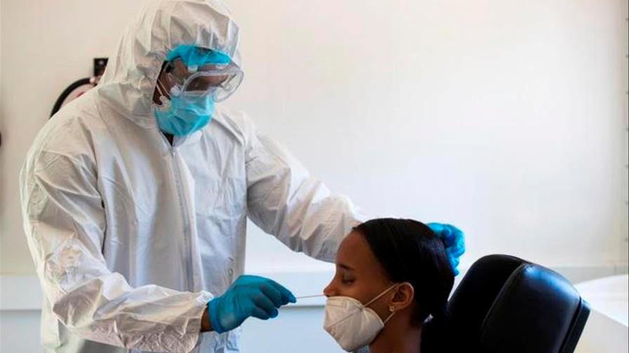 El país suma 820 nuevos casos de coronavirus y dos defunciones El país suma 820 nuevos casos de coronavirus y dos defunciones