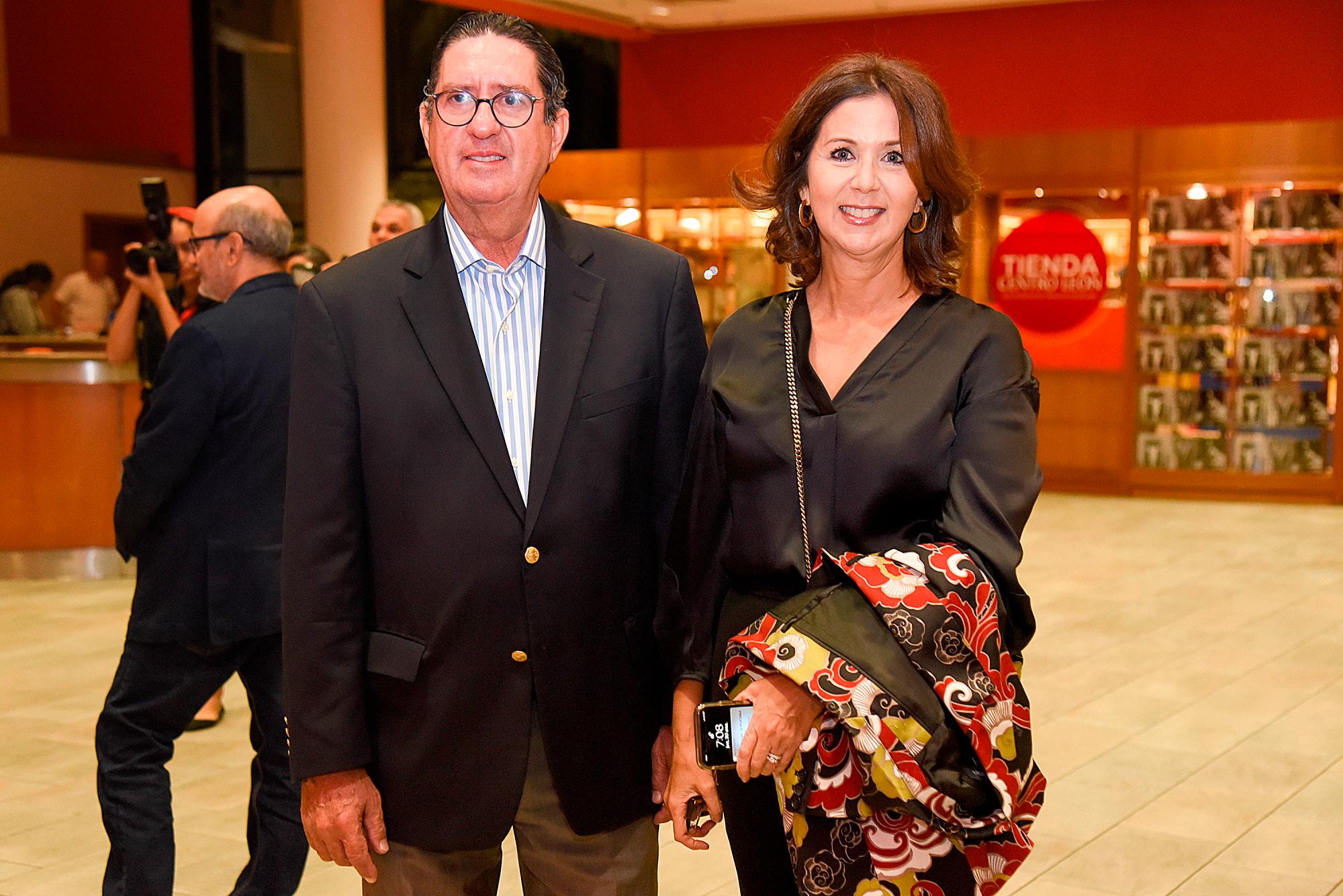 Salvador Castellanos y Carmen Rita Cordero.