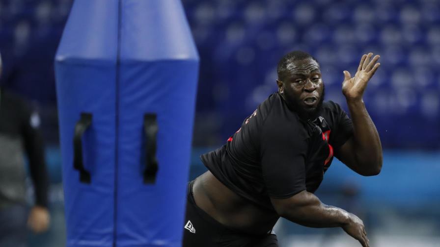 Cowboys refuerzan su defensiva con Diggs y Gallimore