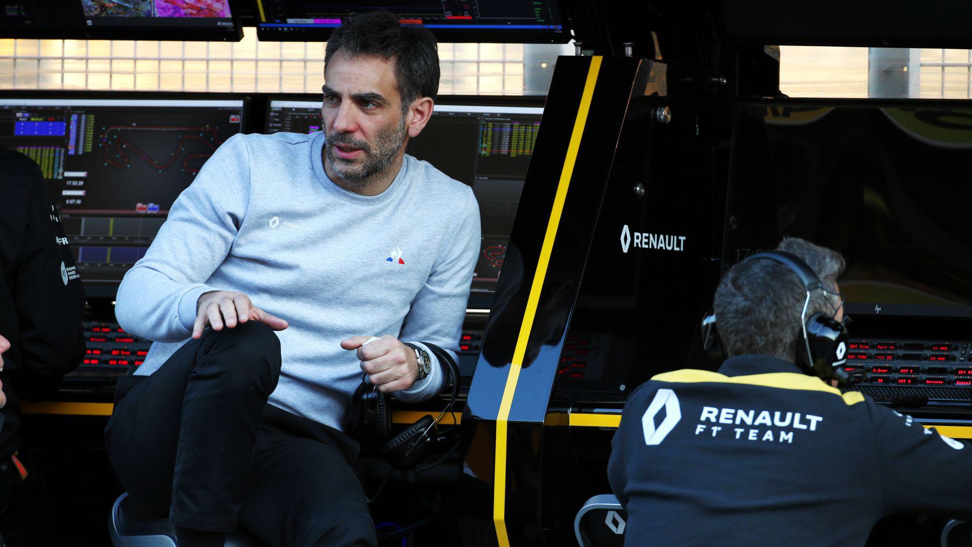 Laurent Rossi habló sobre las condiciones del piloto español Fernando Alonso y dio garantía de que se seguirá en la escudería, mientras tengas condiciones para ser piloto. (Fuente externa)