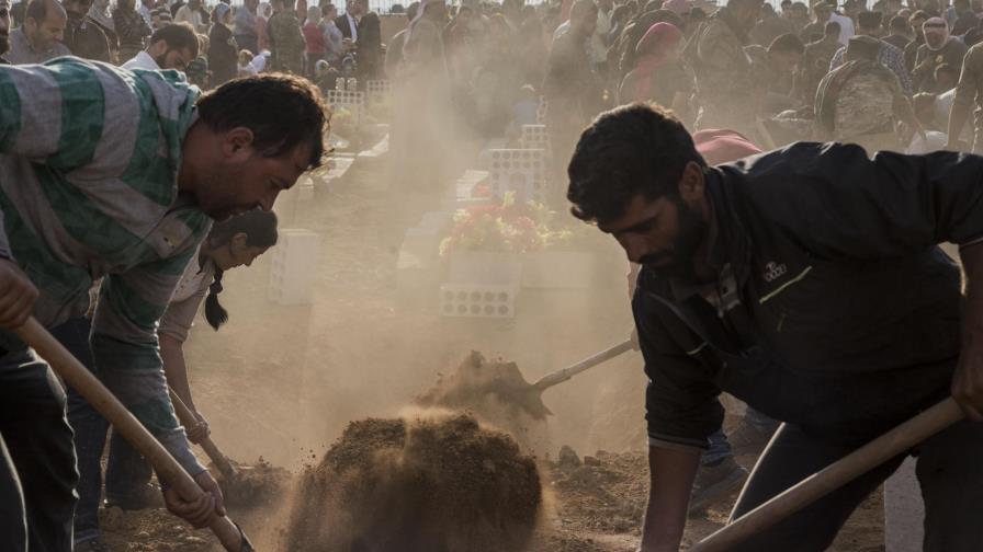 Ministra alemana de Defensa propone zona segura en Siria