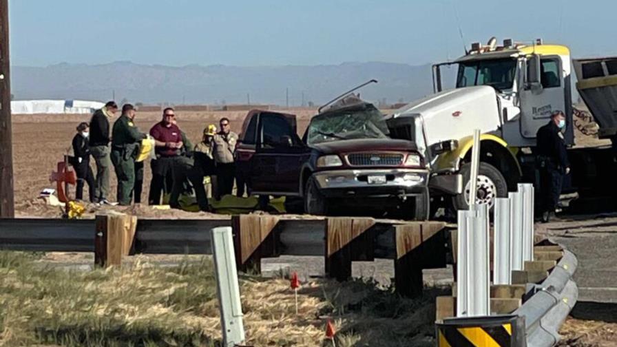 13 muertos en choque de camioneta en California