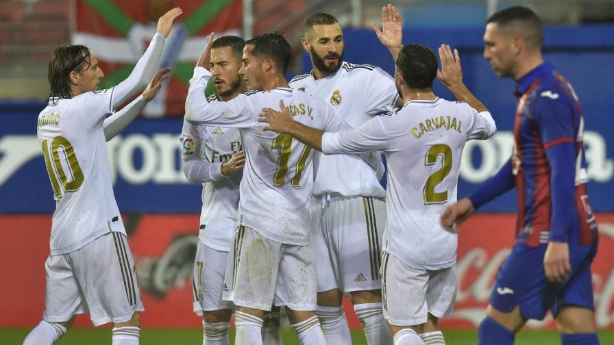 Con doblete de Benzema, Real Madrid liquida rápido a Eibar