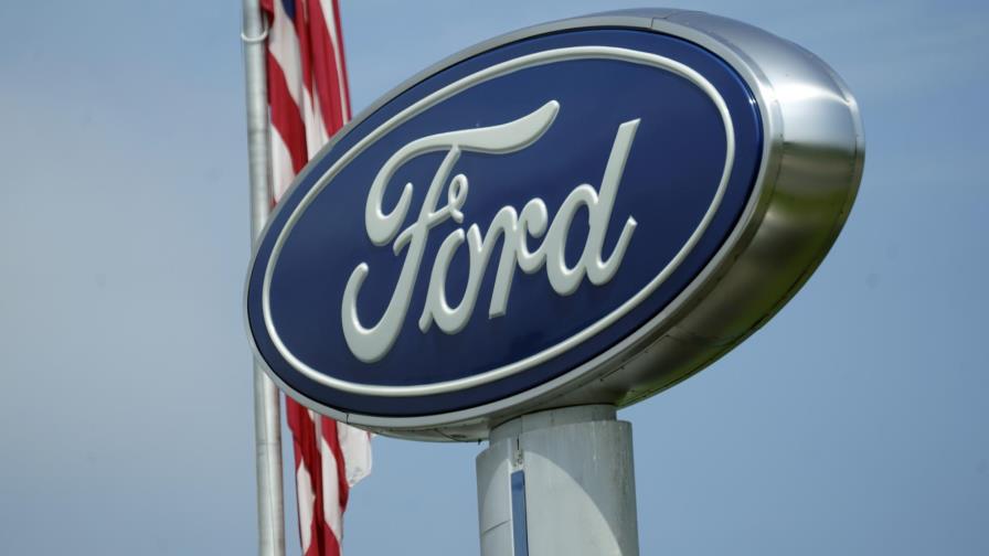 Ford, Purdue se unen para mejorar carga de autos eléctricos