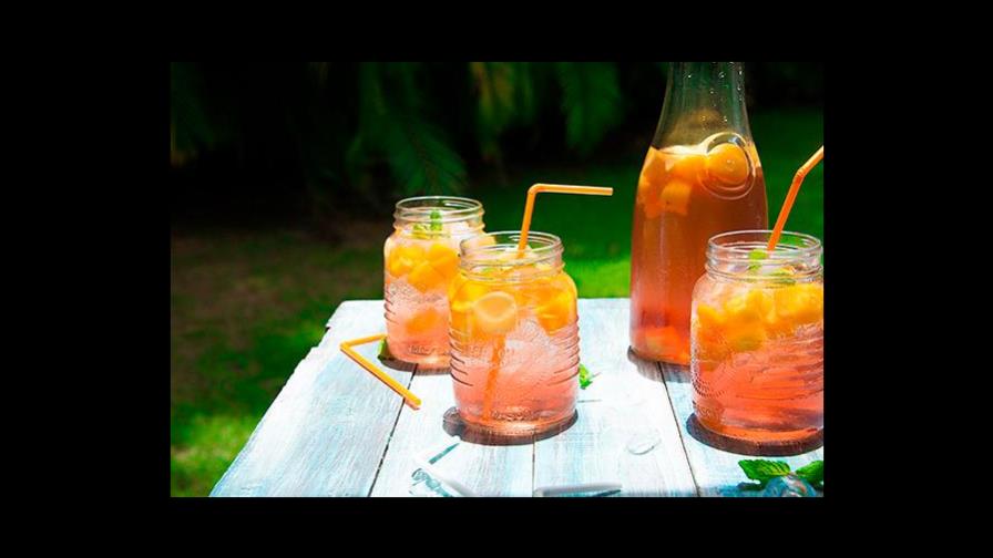 4 cocteles caseros para bajar la temperatura del verano