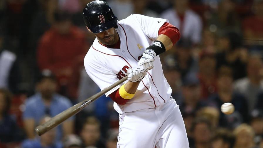 Bumgarner recibe oferta; Martínez se queda en Boston Bumgarner recibe oferta; Martínez se queda en Boston