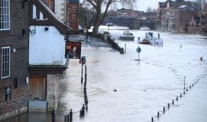 Una fuerte tormenta avanza hacia el este en Europa