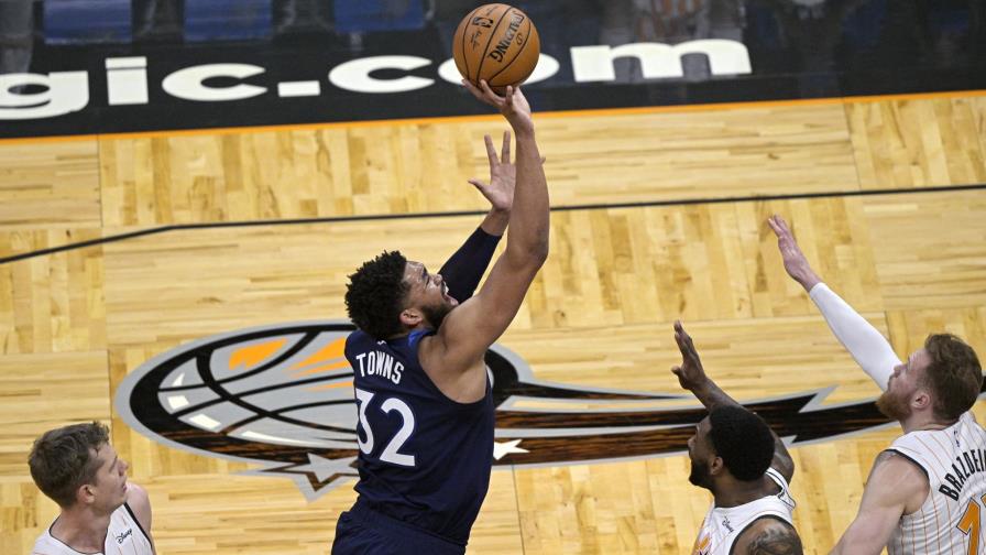 Con 27 puntos de Towns y Russel, Minnesota destruye al Magic Con 27 puntos de Towns y Russel, Minnesota destruye al Magic