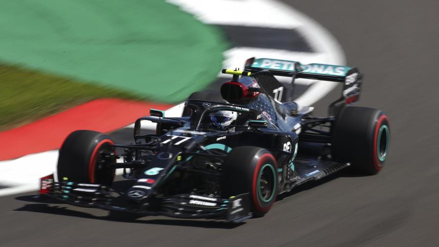 Bottas establece el mejor tiempo en los primeros entrenamientos libres