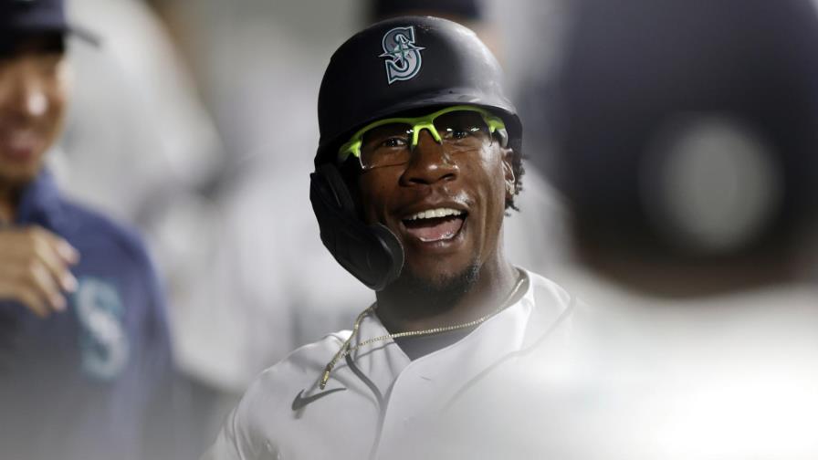 Long Jr vuelve a ser la estrella, Seattle gana a Rockies 2-1