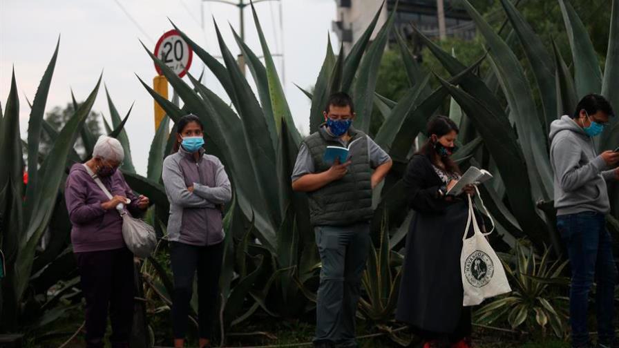 Abren colegios electorales en comicios más grandes de la historia de México