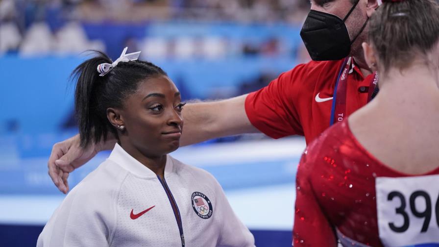 Biles no competirá en la final de piso en Tokio