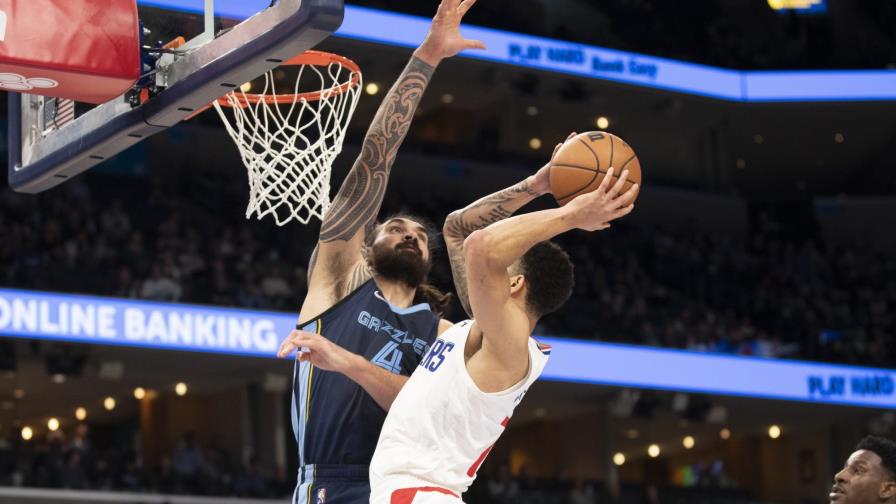 Morant anota 28 puntos y Grizzlies vencen 120-108 a Clippers